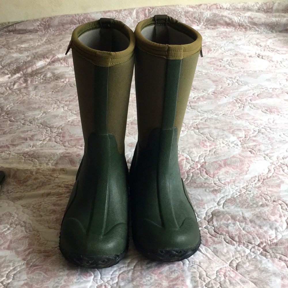 COPY - Boys rain boots